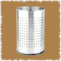 MTQ2OTA=/mediabank/images/products/Dustbin173996358_14690.webp