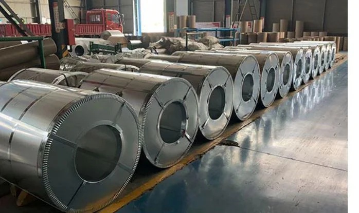 Aluminium Zinc Alloy (Aluzinc/Galume) Coils & Corrugated Sheets â€“ Roofing, Cladding & Industrial Applications
