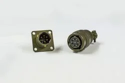 MTUwMjg=/mediabank/images/products/MIL26482Connectors1468557088_15028.webp