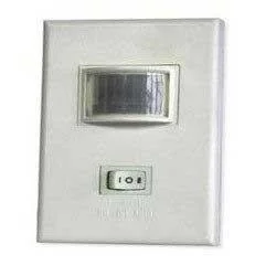 MTUzMTM=/mediabank/images/products/EnergySavingSmartSwitch1673177014_15313.webp