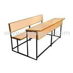 MTY5MjU=/mediabank/images/products/ClassroomDeskDividersMFM110590802201_16925.webp
