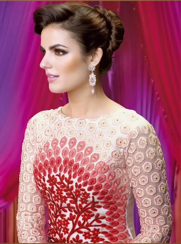 MTkwODA=/mediabank/images/products/CreamColorLongAnarkaliwithRedCreamColorEmbroideryDesignDesignerSemiStitchSalwarKameez1945021088_19080.webp