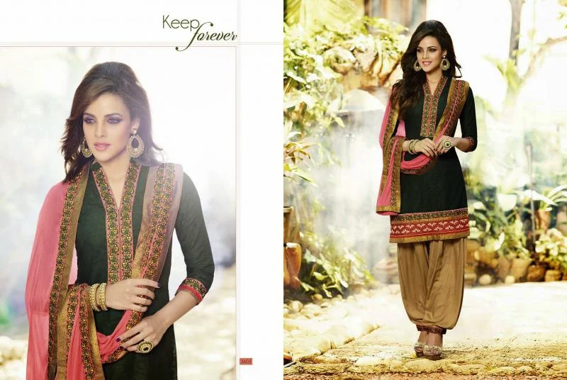 MTkwODA=/mediabank/images/products/DarkbottlegreencolorwithPinkEmrbroideryzariborderneckpaleembroideryflowerdesignFashionPatialaReadymadeSalwarkameez1856604476_19080.webp