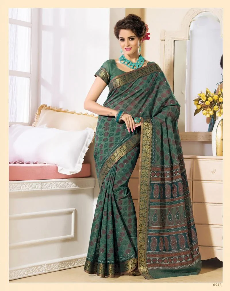 MTkwODA=/mediabank/images/products/DarkslategreyColorWithZariflowerBorderGreyRedflowerPrintSummerCottonSarees373989485_19080.webp