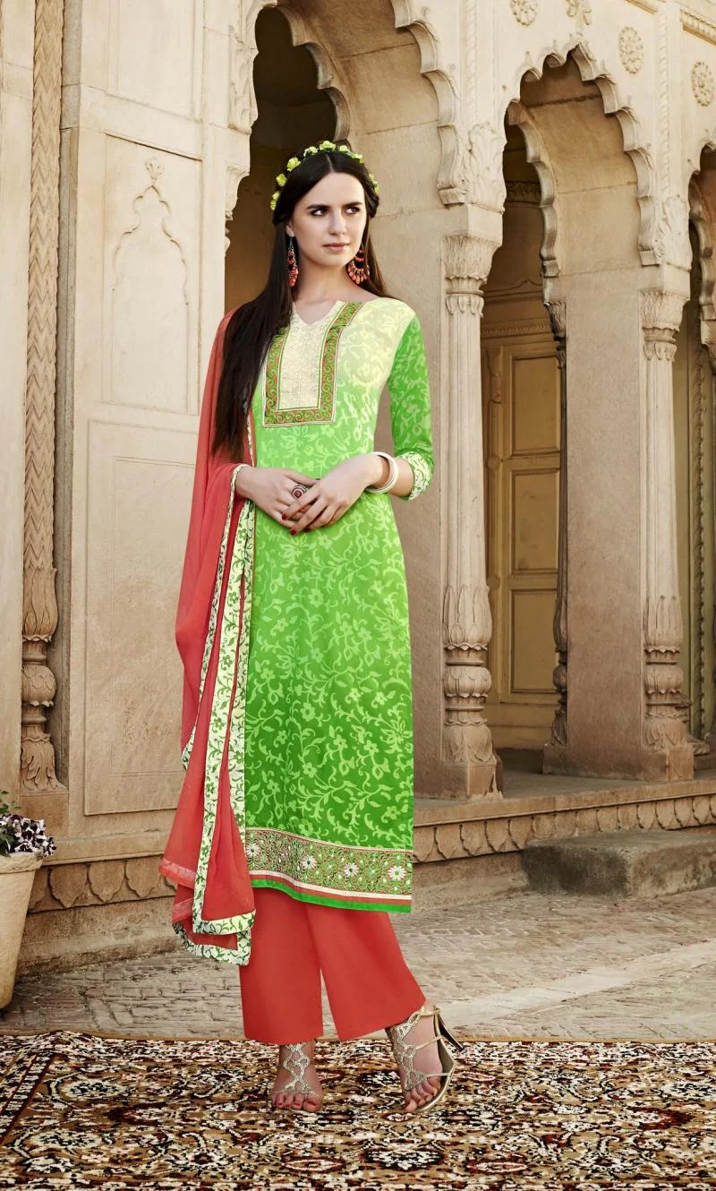 MTkwODA=/mediabank/images/products/GreenShadedColorWithGreenColorembroideryBorderdesignatneckBottomDesignerSemiStitchSalwarKameez1305260018_19080.webp