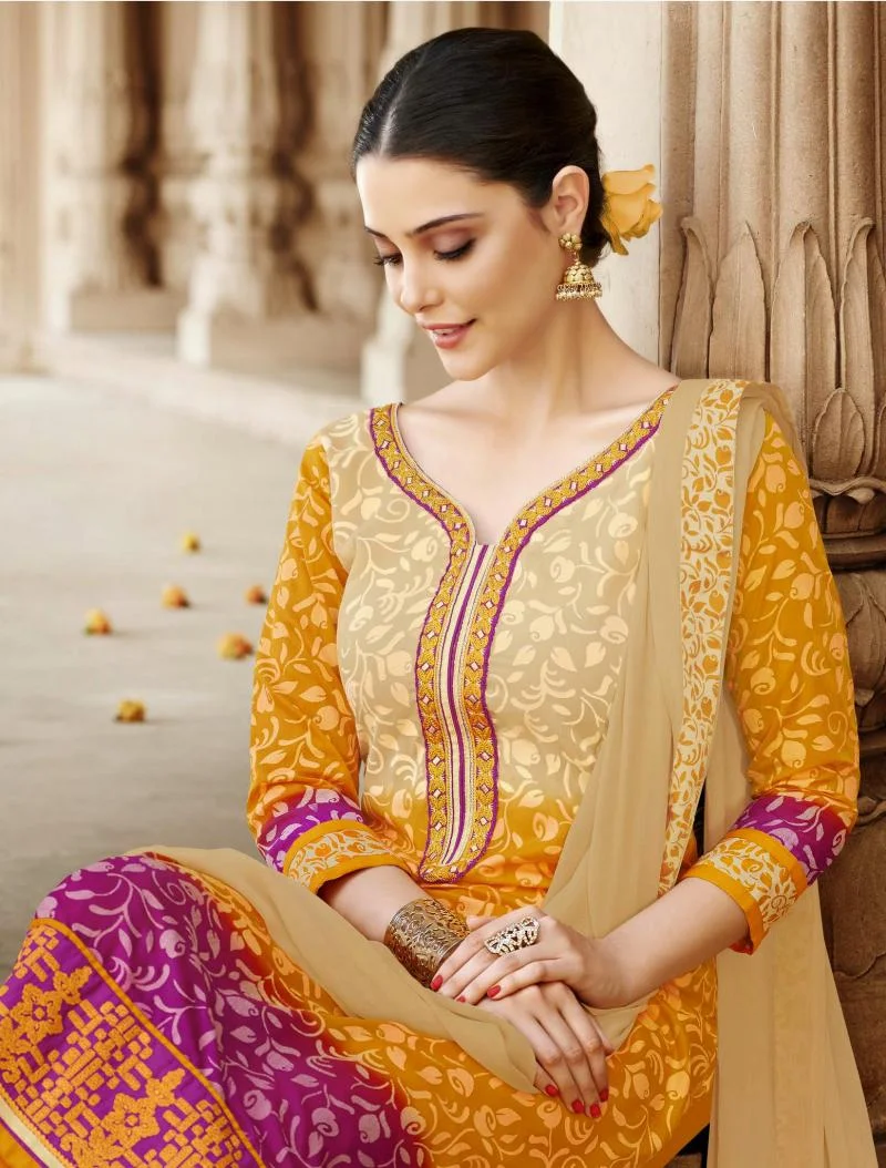 MTkwODA=/mediabank/images/products/MustardColorSelfDesignwithPurpleColorMustardEmbroideryBottomBorderDesignerSemiStitchSalwarKameez1899330754_19080.webp