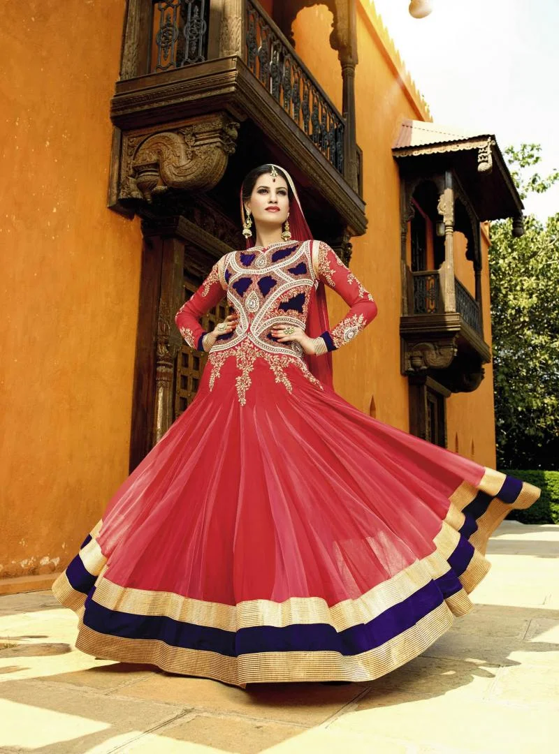 MTkwODA=/mediabank/images/products/VintageChicDesignerSemiStitchSalwarKameezCollectionsSeries141953350_19080.webp