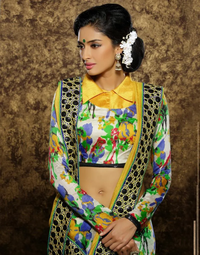 MTkwODA=/mediabank/images/products/WhiteYellowFloralwithBlackBlueShinyLaceBorderYellowPalluBlackDesignBorderQueenDesignerSarees1668897830_19080.webp