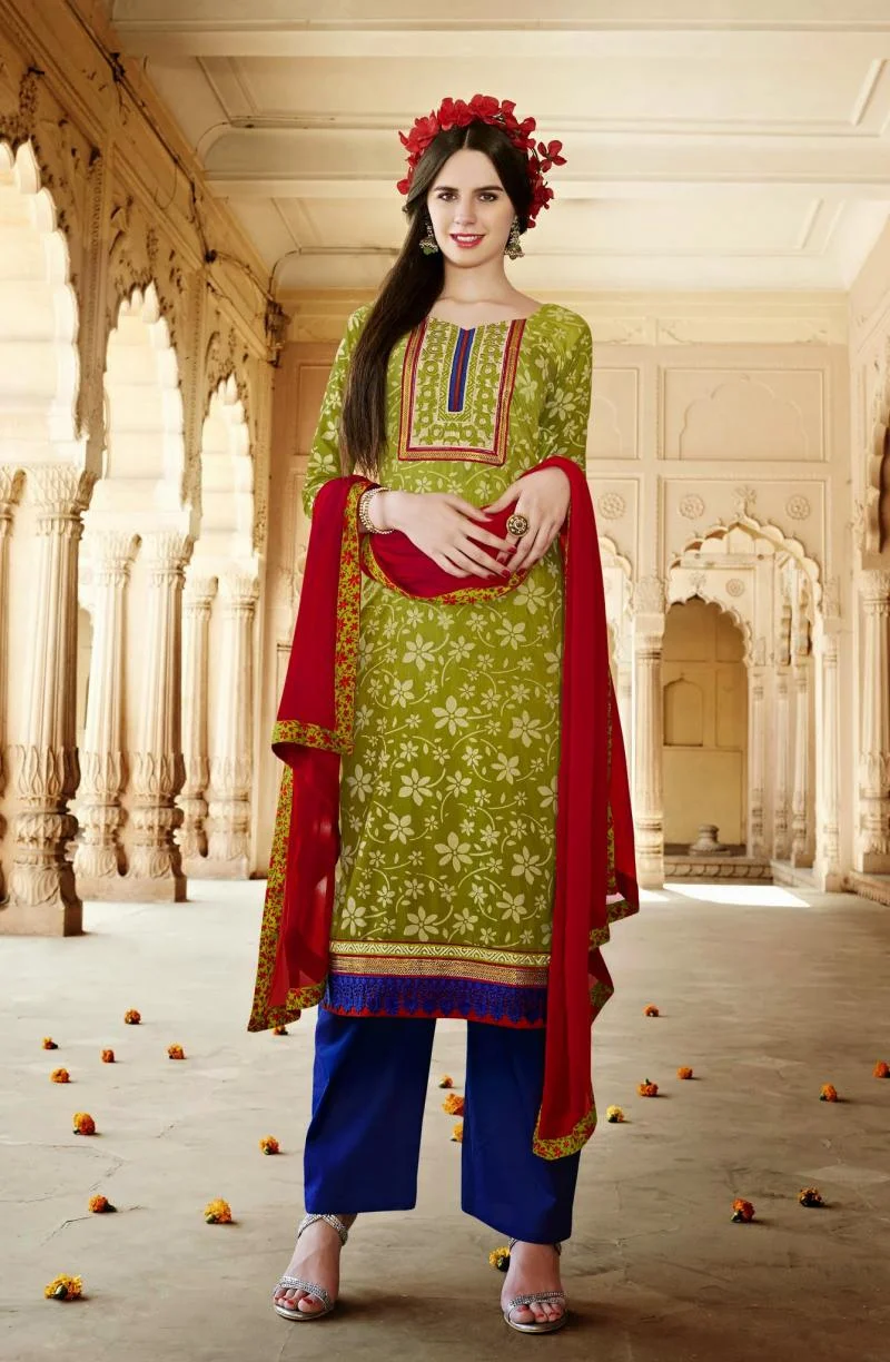 MTkwODA=/mediabank/images/products/YellowGreenColorWithBlueZariLaceBorderSemiStitchSalwarKameez1416120840_19080.webp