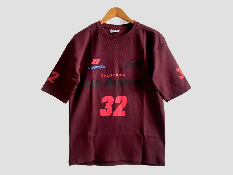 Men t shirt for casual wear in soft breathable cotton fabric