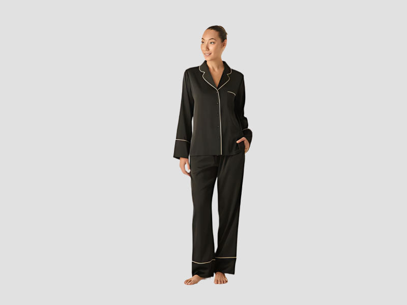 Solid full sleeve night suit for women nightwear