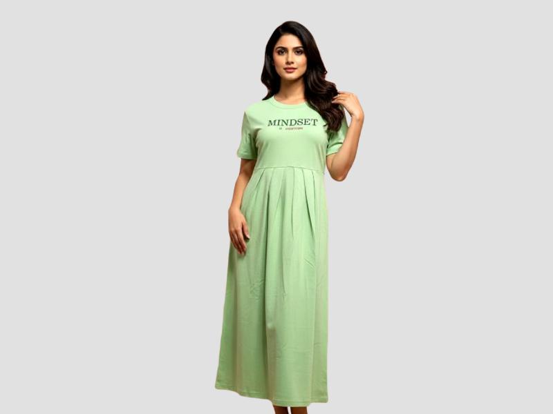 Women Feeding Wear