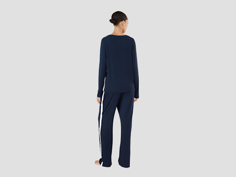 Women solid long sleeve top and track pants co ord set
