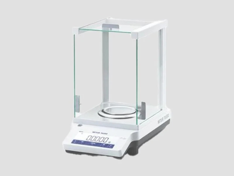 Analytical Balance - Mettler - (ME 204)