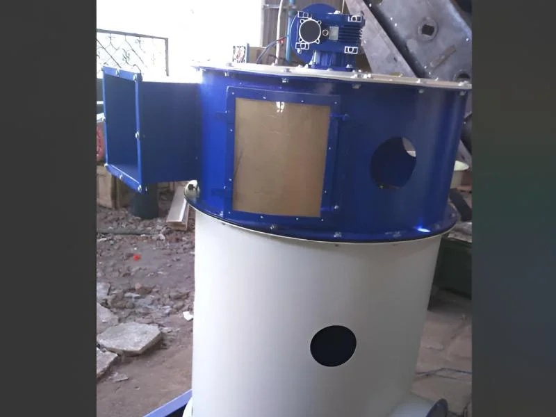 Blow Rom Compactor