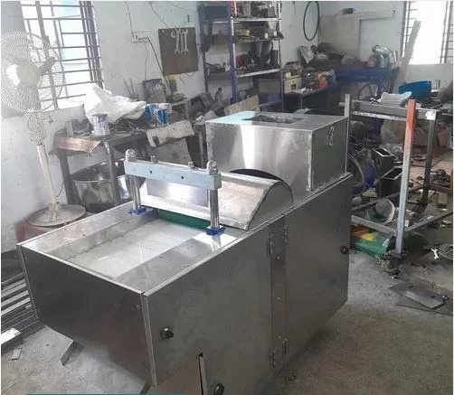 Poultry Chicken Cutting Machine