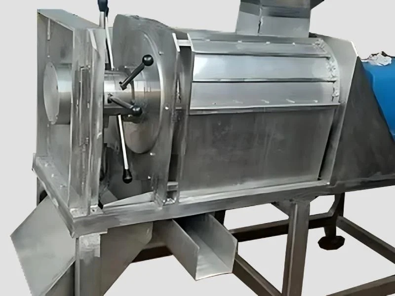 Automatic Coconut Milk Extractor Machine