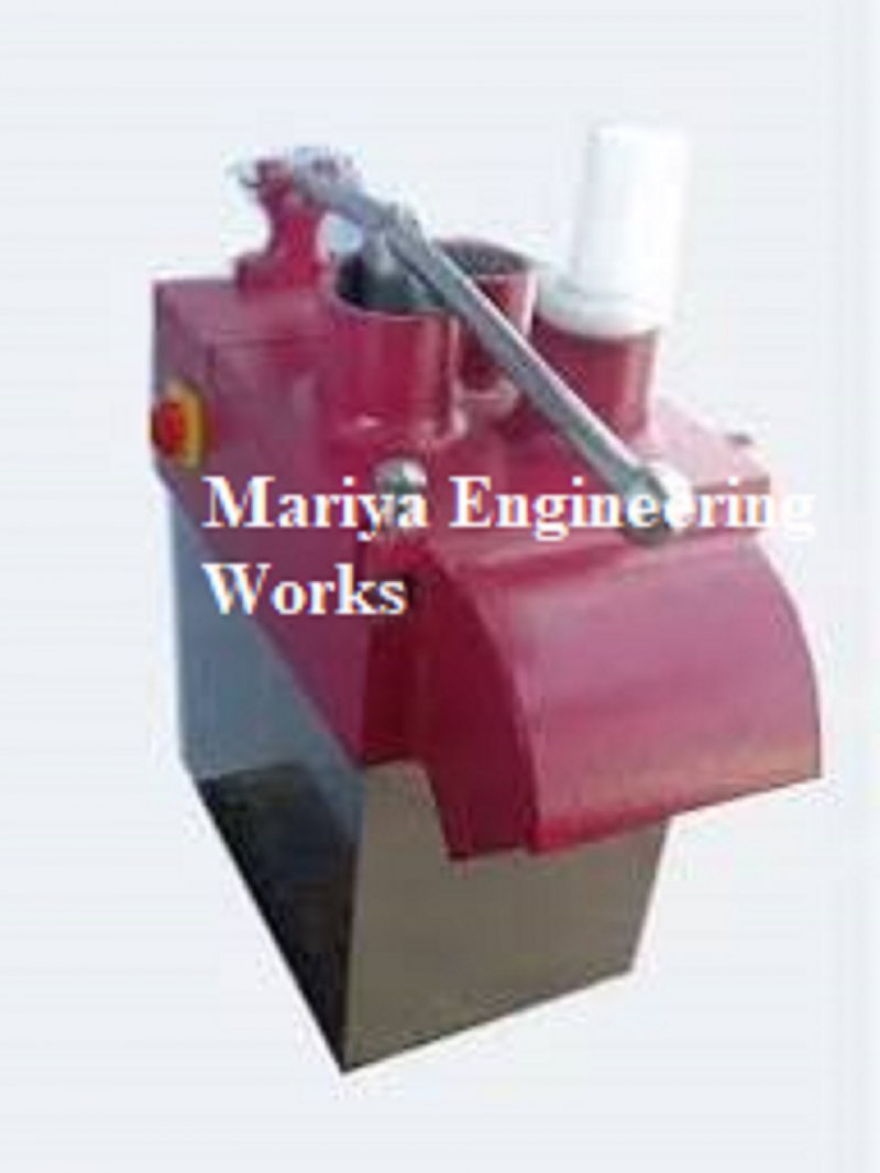 Mariya Coconut Slicer Machine 1/2 Hp, Blade size-1.2 mm,