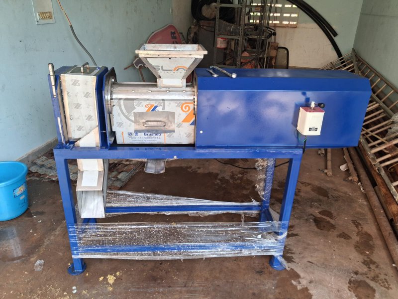 Mariya Grapes Ball Extractor Machine  