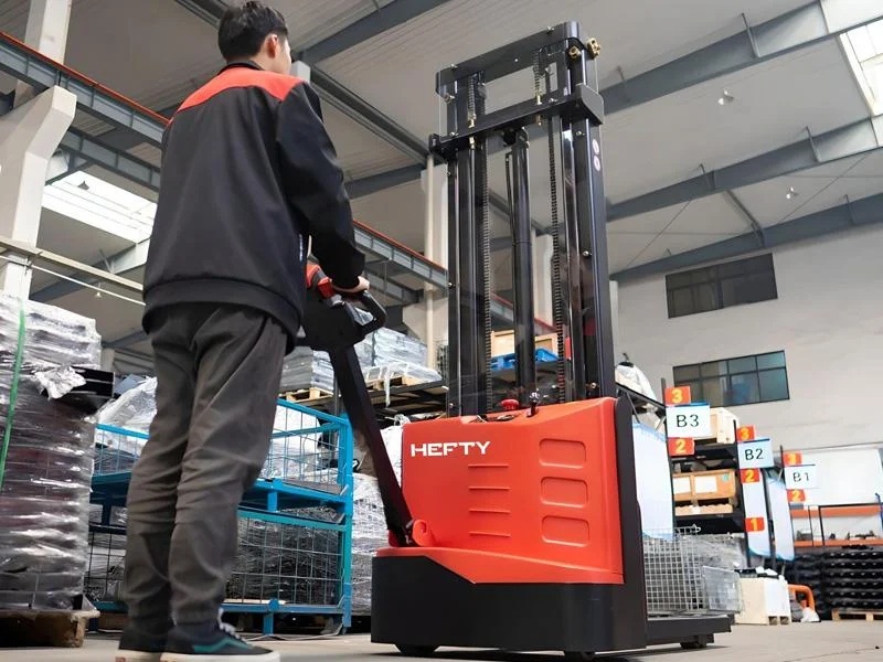  Walkie Full Electric Stacker