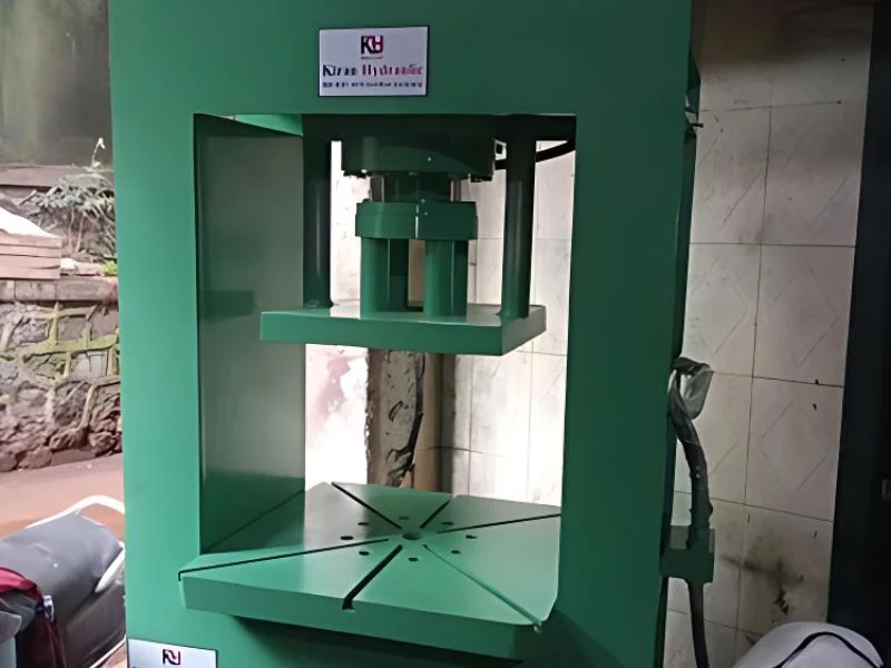 Hydraulic Deep Drawing Press