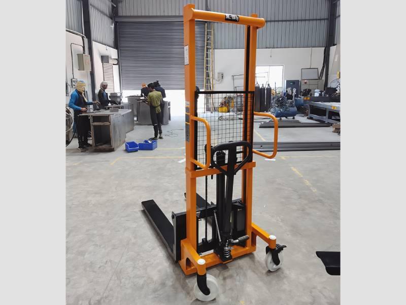 Manual Stacker 