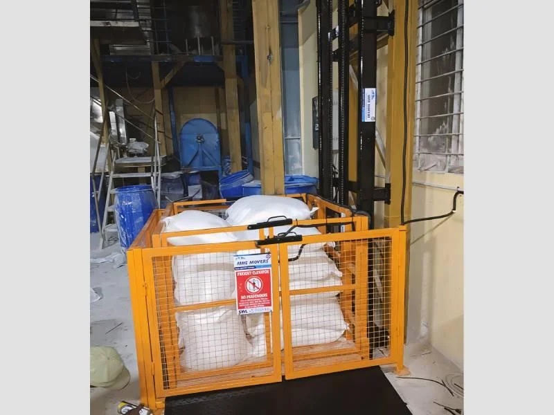 Hydrallic Open Type Goods Lift 