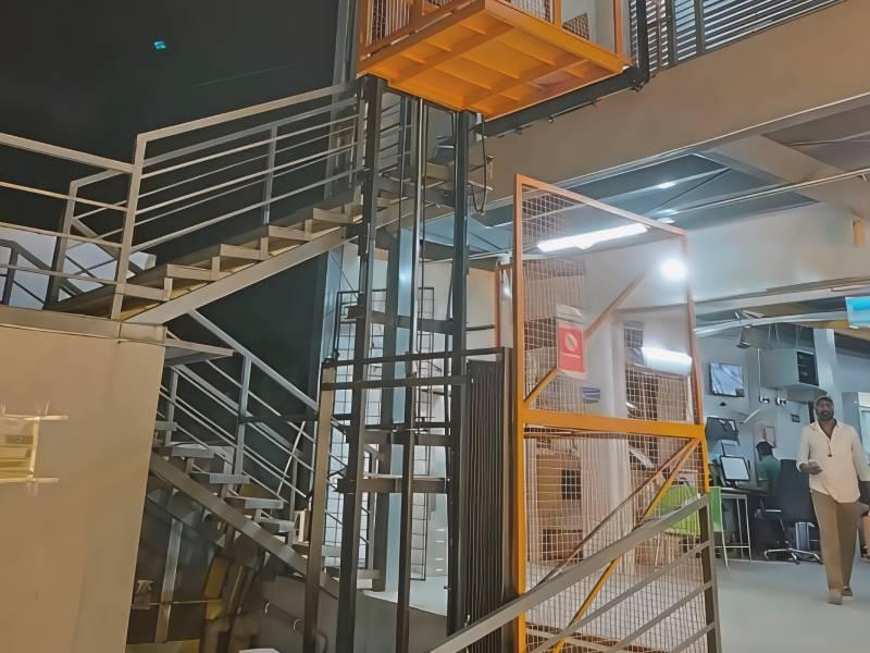 Hydraulic Cage Goods Lift