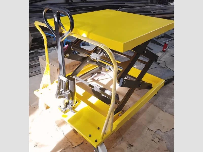 Hydraulic Scissor Lift