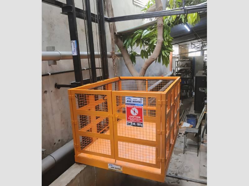 Industrial Goods Lift