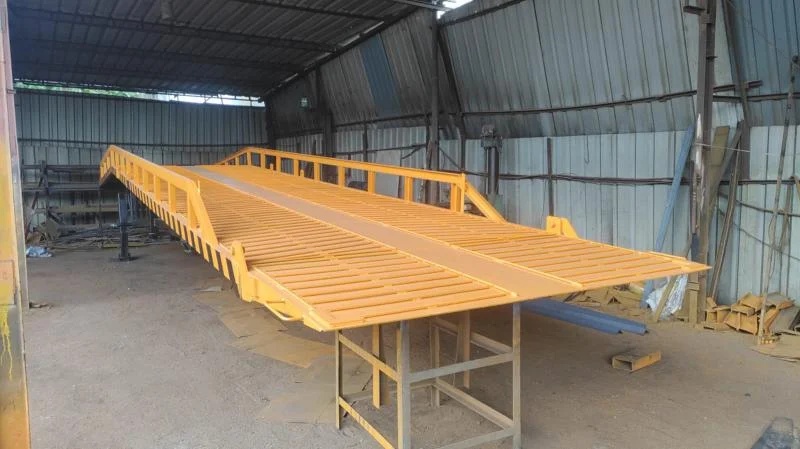 Ramp Mobile Dock Leveller