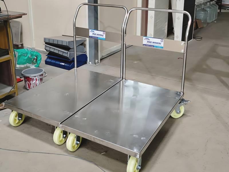 SS 304 Grade Trolley