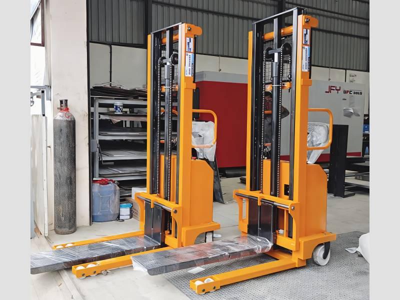 Semi Electric Battery Stacker