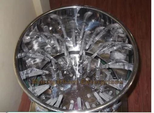 Chicken Feather Cleaner