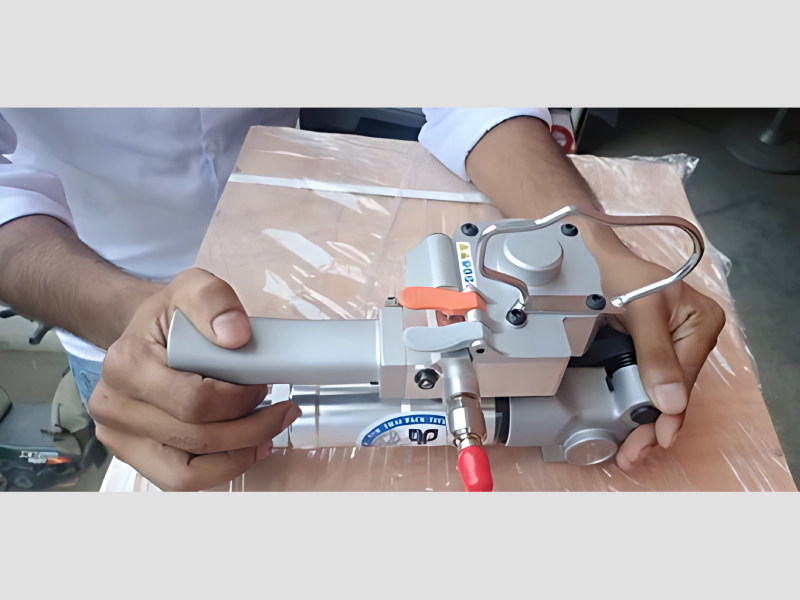 Pneumatic Strapping Tools