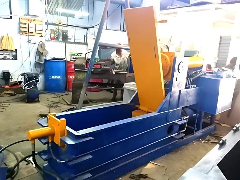 Hydraulic Scrap Baling Press Machine