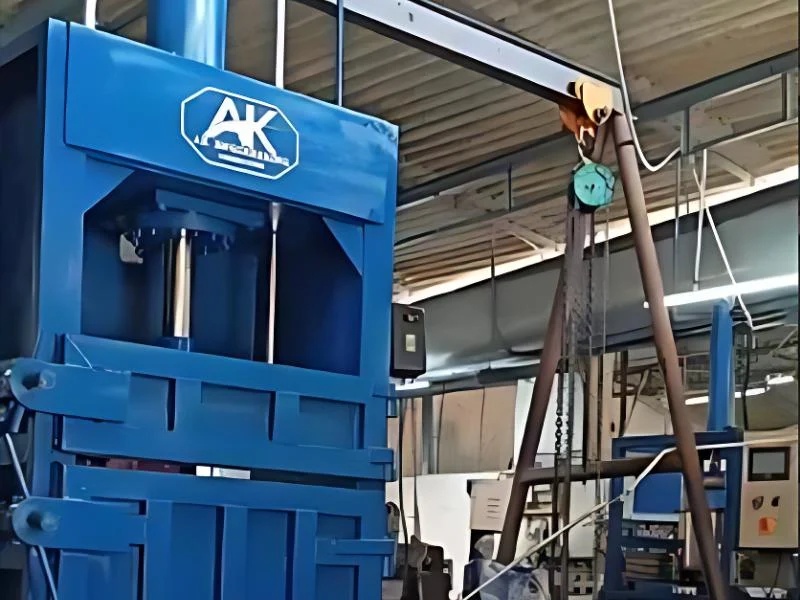 Waste Bottle Recycycling Hydrauic Baling Machine