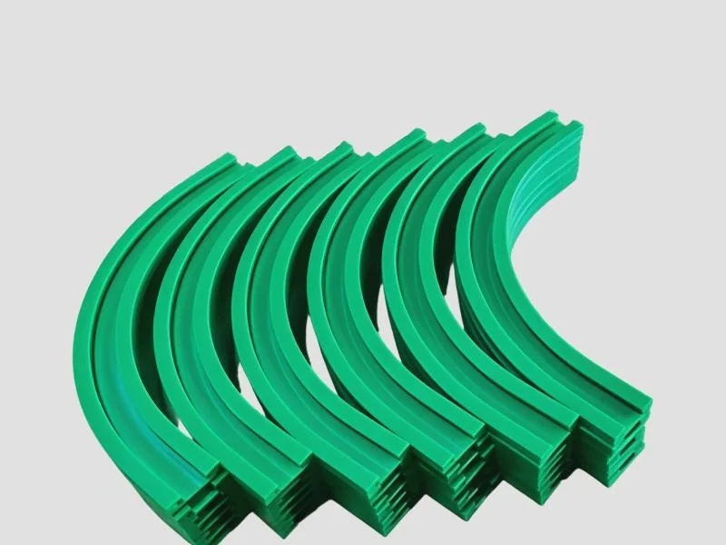 UHMWPE Corner Track