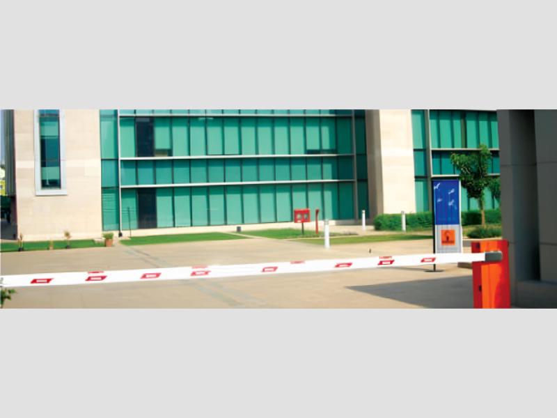 Electronic Boom Barrier