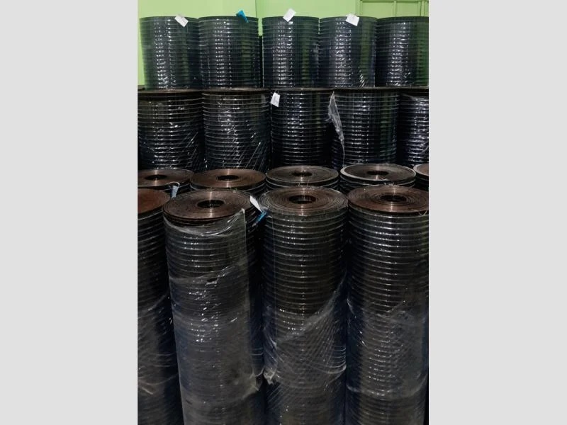 Half-Inch Wire Mesh 1.6 mm 16 Gauge