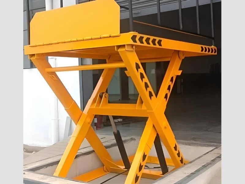 Hydraulic Scissor-Platform Lift for Vehicles & Goods