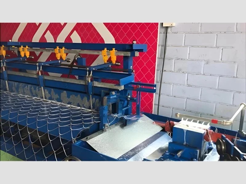 Automatic Chain Link Fence Machine for Industrial Wire Mesh