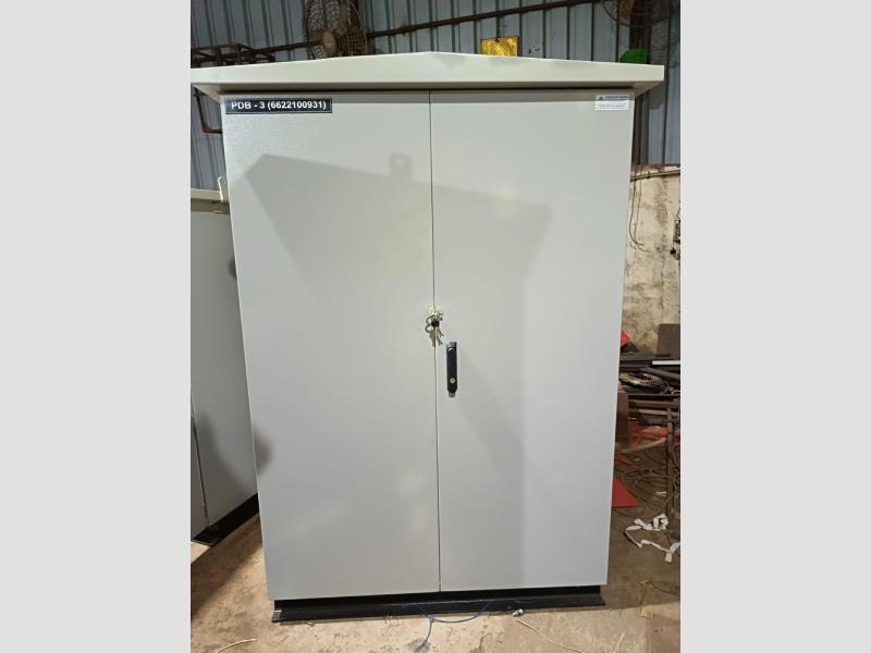 Lighting transformer panel for stable lighting power supply