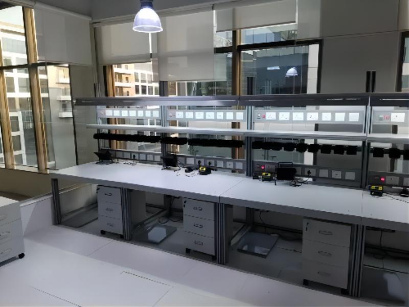 Electronic Lab Table Precision Design For Testing Laboratories