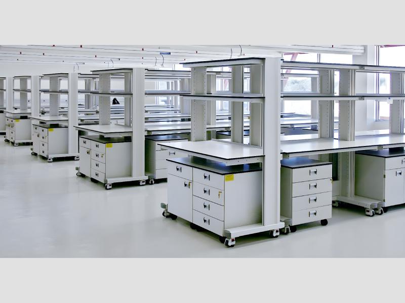 Ergonomic Laboratory Chair For Research And Educational Use