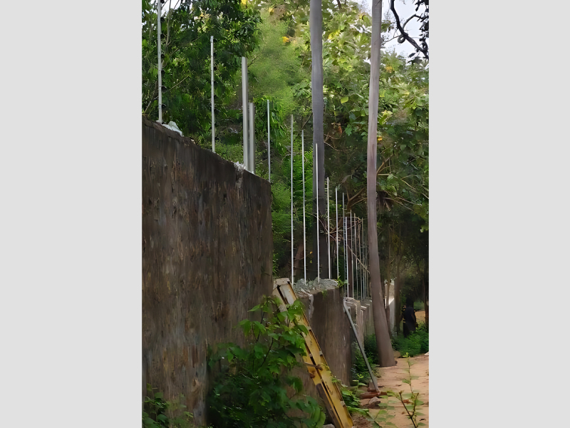 High Security Solar Fence Five Line For Step Compound Walls