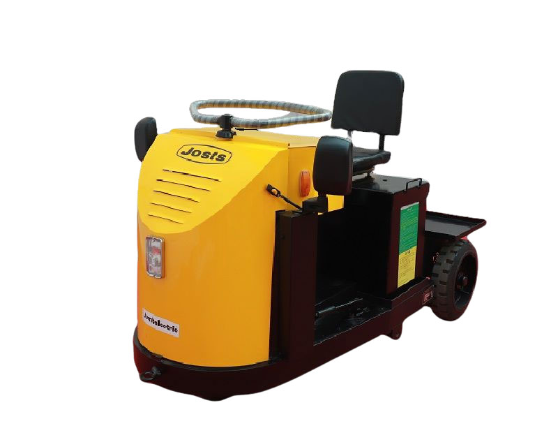 Jumbolectric 3-Wheel Electric Tow Truck 2000-5000kg Industrial Use