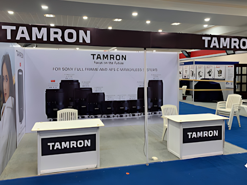 Trade Show Booth Setup And Optical Product Showcase Service For Camera Accessories Tamron