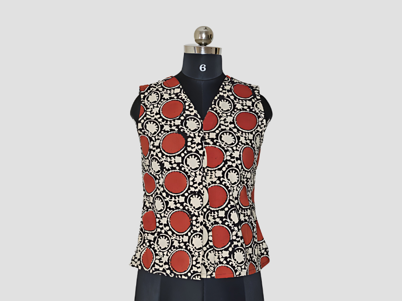 Black Cotton Short Kurta With Cream Creepers And Red Round Shaped Patterns - MuRa@23