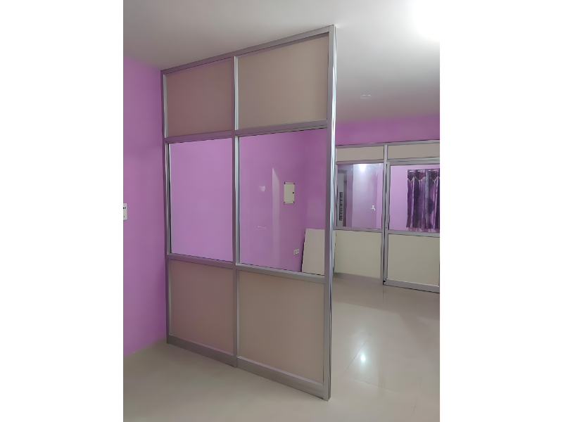 Aluminium Frame Partition System With Frosted Panels For Office Interiors